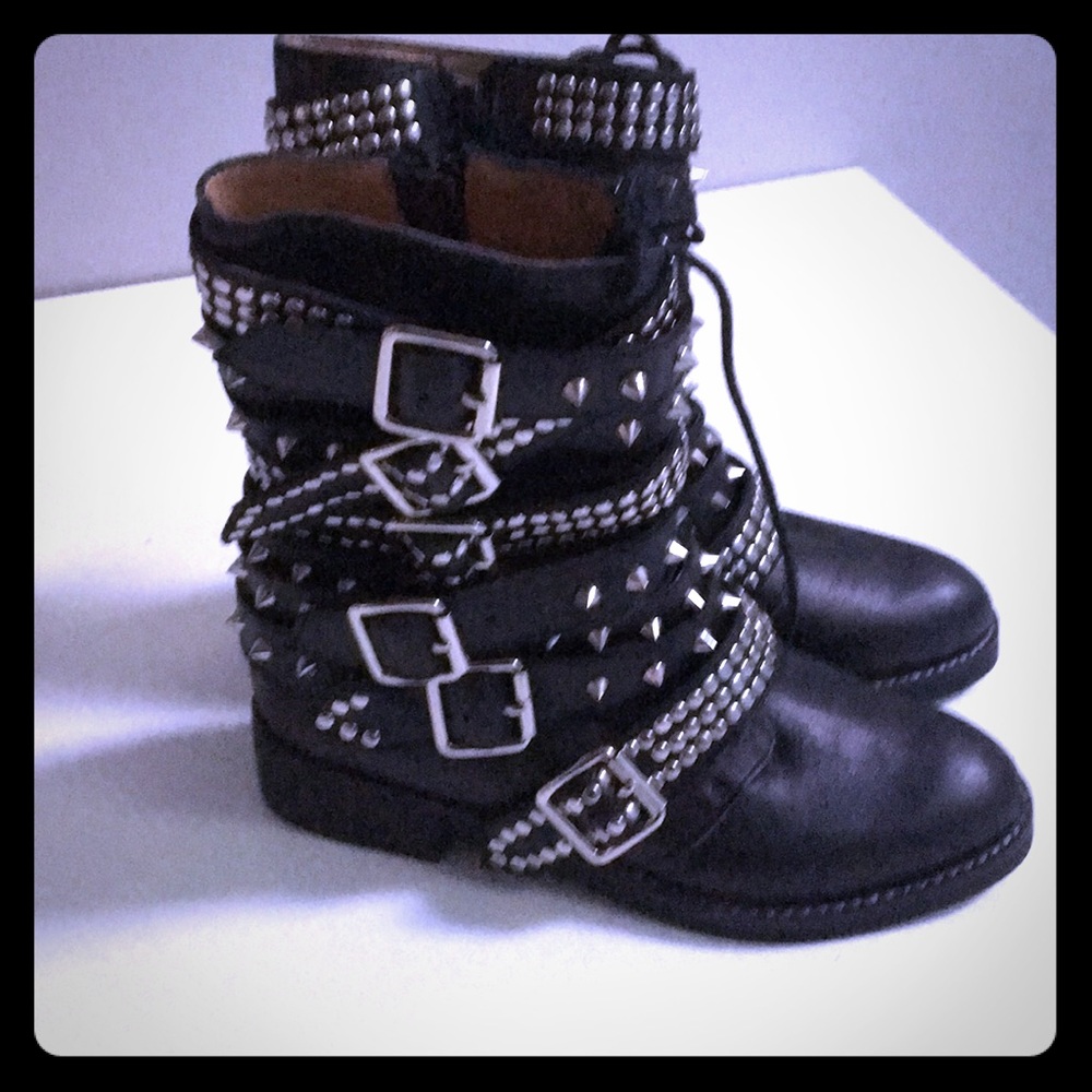Jeffrey Campbell Cruzados